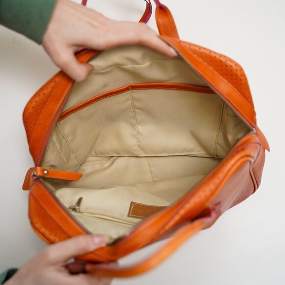 Innue Vintage Orange Perforated Leather Handbag - Picture 10 of 12